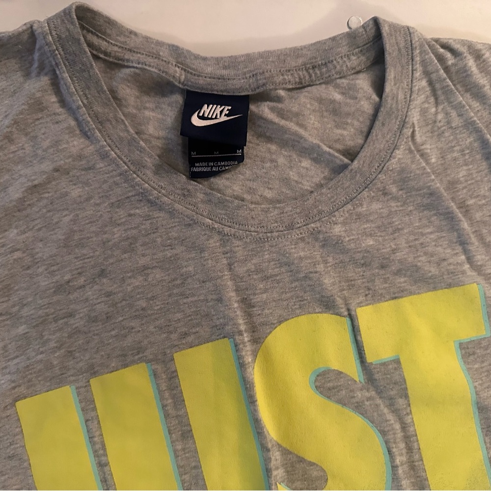 Vintage Nike Heather Gray T-Shirt with Neon print